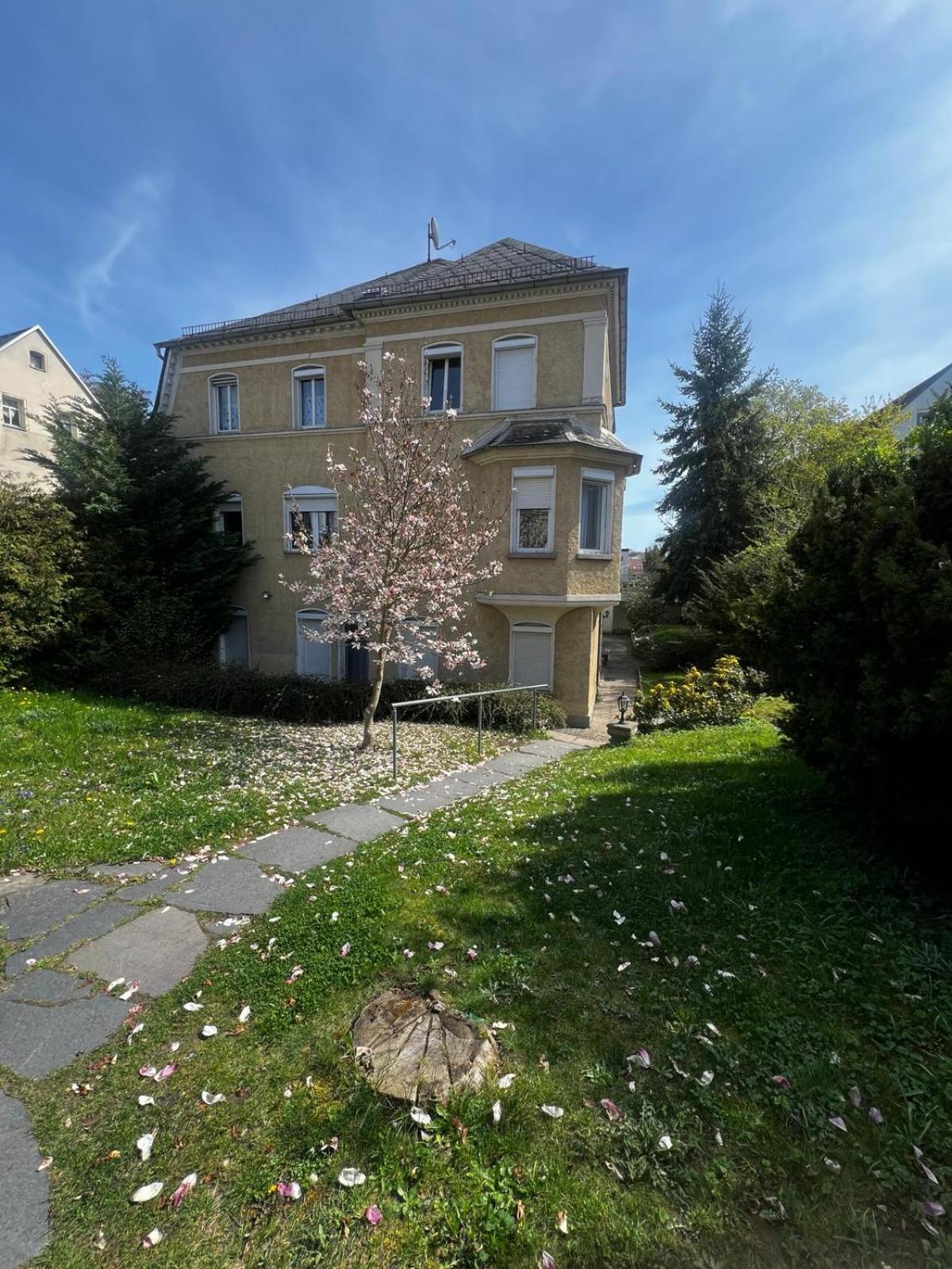 105 Quadratmeter Apartment, Parkplatz, Kinderfreundlich, 6 Personen, Wifi, Vollausgestattete Kueche, Crimmitschau Kültér fotó