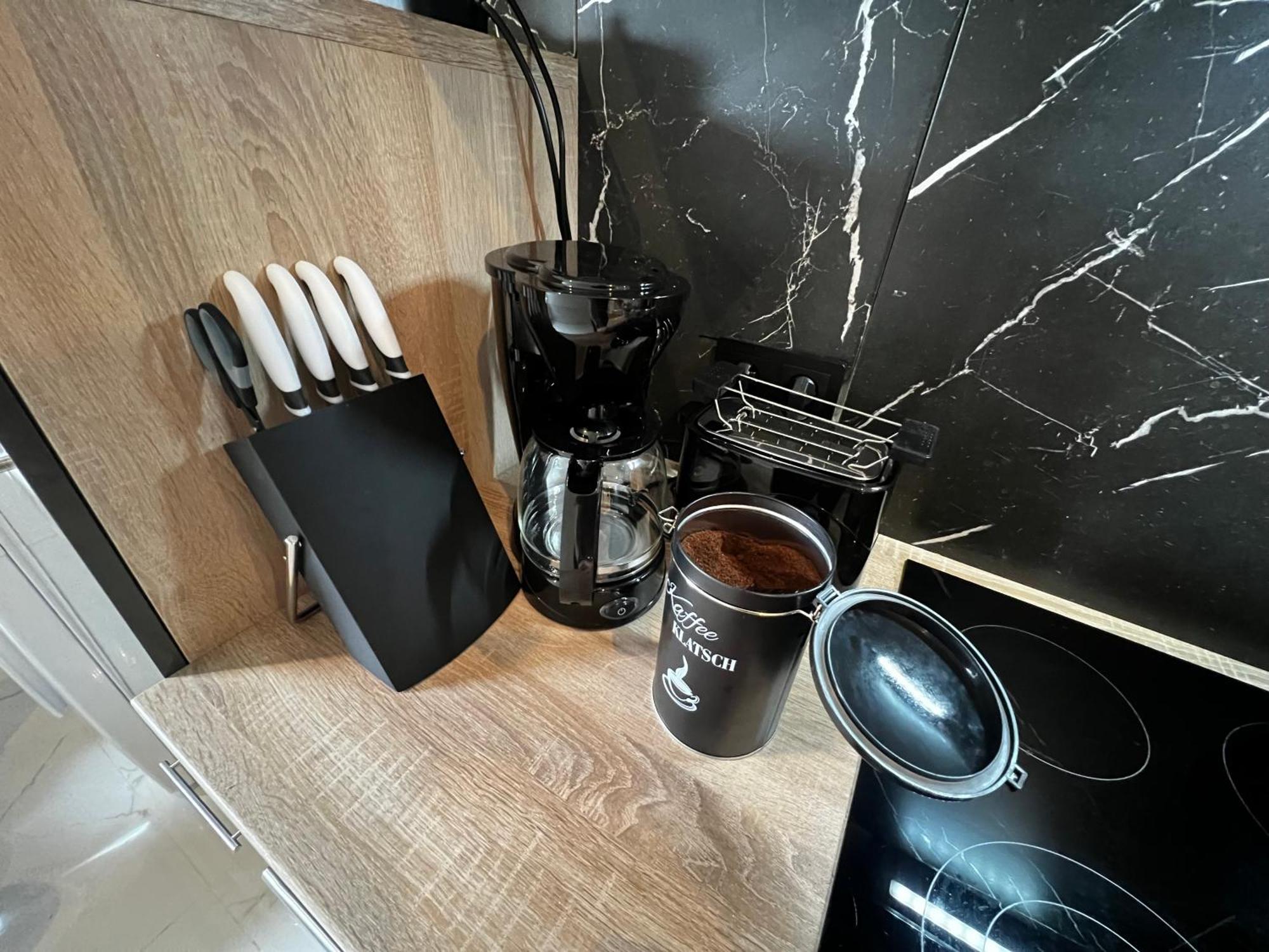 105 Quadratmeter Apartment, Parkplatz, Kinderfreundlich, 6 Personen, Wifi, Vollausgestattete Kueche, Crimmitschau Kültér fotó