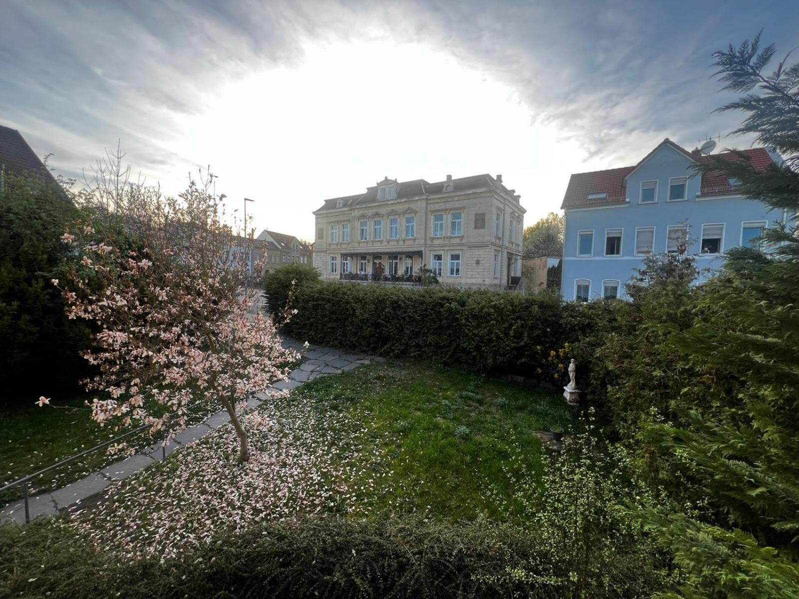 105 Quadratmeter Apartment, Parkplatz, Kinderfreundlich, 6 Personen, Wifi, Vollausgestattete Kueche, Crimmitschau Kültér fotó